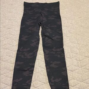 SPANX Black Camouflage Leggings